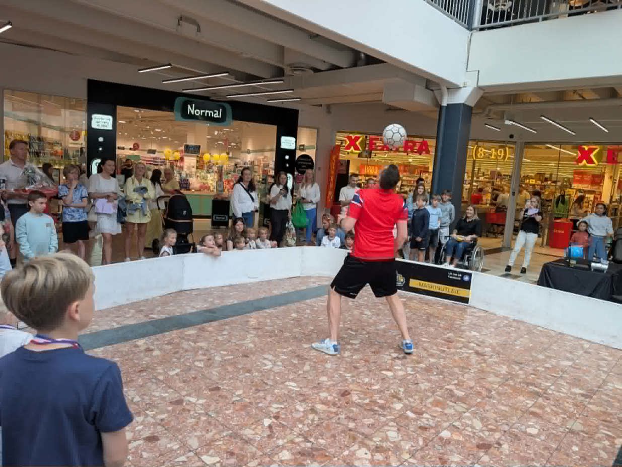 Fotballtriikding 6